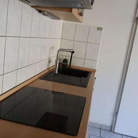 Premium - Reihenmittelhaus - 5 Min Zur City&hbf *
